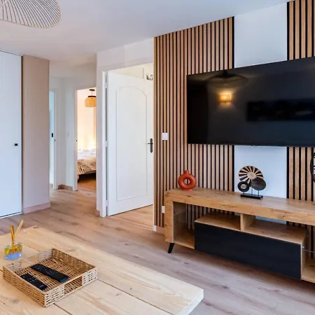 Daire Le Carrousel Avec Parking Prive *