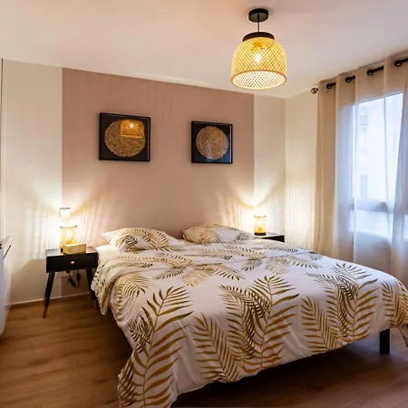 Lägenhet Le Carrousel Avec Parking Prive